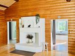 Wohnbereich mit Smart-TV im Ferienhaus Sommerlycka in Fågelfors - Haus Sommerlycka - Top-Hundeurlaub