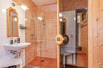 Badezimmer - Ferienhaus Rad Kapitän direkt am See mit Sauna und Terrasse - Top-Hundeurlaub