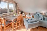 Wohnzimmer - Ferienwohnung Thurbruch mit Sonnenterrasse, ruhig gelegen und perfekt für 4 Personen. - Top-Hundeurlaub
