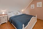 Schlafzimmer - Ferienwohnung Thurbruch mit Sonnenterrasse, ruhig gelegen und perfekt für 4 Personen. - Top-Hundeurlaub