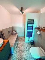 Badezimmer mit Dusche im Ferienhaus Villa Hjortlund in Tyringe - Hus Hjortlund - Top-Hundeurlaub