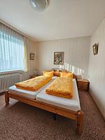 Schlafzimmer - Haus Flechtner Wohnung 2 - Top-Hundeurlaub