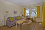 Wohnzimmer - FeWo46: Balkon, Sauna, Schwimmbad - Top-Hundeurlaub