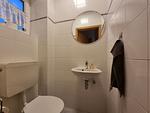 Gäste-WC - Ferienhaus Ankerplatz im Bootshaus - Top-Hundeurlaub