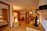 Wohnzimmer - 1-Zimmerwohnung 103 Typ BB - Top-Hundeurlaub