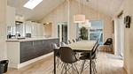 living-dining-room - Ferienhaus für 18 Personen (242 m²) in Tranekær - Top-Hundeurlaub
