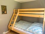 Zweites Schlafzimmer mit Etagenbett im Ferienhaus Stuga Haget - Stuga Haget - Top-Hundeurlaub