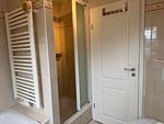Badezimmer - DHH Meerbusch - Top-Hundeurlaub