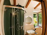 Badezimmer mit großer Dusche und Glaskabine - Rustico della Quiete - Top-Hundeurlaub