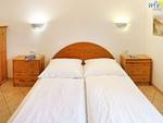 Schlafzimmer - Ferienwohnung 8 - Top-Hundeurlaub