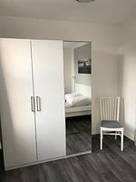 und Kleiderschrank - Am Seeufer 26c EG rechts - Top-Hundeurlaub