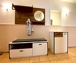 Eingangsbereich mit Flurgarderobe - Haus am Kölpinsee App. 4.4 - Top-Hundeurlaub