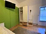 Kleiderschrank und TV - Haus am Kölpinsee App. 4.4 - Top-Hundeurlaub