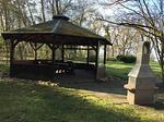Grillstelle mit Pavillon - Haus am Kölpinsee App. 4.4 - Top-Hundeurlaub