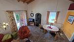 Blick von der Treppe Alkoven in den Wohnraum - Ferienhaus Jabel 30 - Top-Hundeurlaub