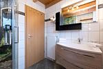 mit Waschtisch - Ferienhaus Jabel 28 - Top-Hundeurlaub