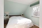 Schlafzimmer 2 im OG mit Doppelbett - Ferienhaus Buche - Top-Hundeurlaub