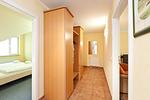 Flurgarderobe mit Spiegel und Schuhablage - Mirabelle App. 04 DG/R - Top-Hundeurlaub
