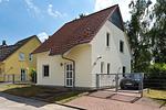 ruhig gelegenes, umzäuntes Ferienhaus mit zwei PKW Stellplätzen - Ferienhaus Fernweh - Top-Hundeurlaub