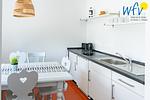 Küche / Küchenzeile - Ferienwohnung Strandflieder - Top-Hundeurlaub