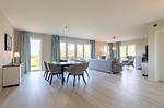 Ferienwohnung Strandlaeufer Ostseebad Wustrow ZweiWasser Alte Seefahrtschule Helles Wohnzimmer - Strandlaeufer - Top-Hundeurlaub