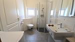 Badezimmer - Ferienhaus "Kiek Ut" im Ferienpark Holm an der Ostsee - Top-Hundeurlaub