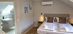 Schlafzimmer - White Coast Villa - Top-Hundeurlaub