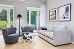 Wohn-Essbereich mit Couch - Strandresidenzen Binz-Prora V0.3 - Top-Hundeurlaub