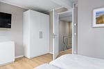 Schlafzimmer mit Doppelbett - Strandresidenzen Binz-Prora V0.3 - Top-Hundeurlaub