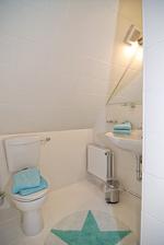 Gäste-WC - Ferienhaus Westhüs - Top-Hundeurlaub