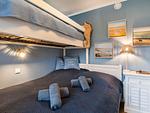 Schlafzimmer 2: Etagenbett (unten:160x200 / oben:90x200) - FeWo Aquarius in PRORA - 4.41 - Top-Hundeurlaub