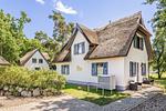 Fassade / Eingang - Ferienhaus Baltic Huus mit Sauna, Kamin und Sonnenterrasse - Top-Hundeurlaub