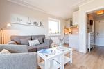 Wohnzimmer - Haus Norderstrasse 61, Whg. 6 - Top-Hundeurlaub