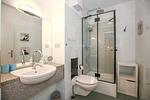 Bad mit Dusche und WC - Wohnung 15 - Top-Hundeurlaub