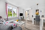 Wohnzimmer - Ferienwohnung "Rosenwall" Schönberger Strand - Top-Hundeurlaub