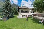 Fassade / Eingang - Chesa Lagrev 3 - Top-Hundeurlaub