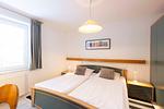 Schlafzimmer - (OST8) Ferienwohnung "Lörper 2" - Top-Hundeurlaub