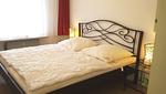 Schlafzimmer - (ROD32d) Ferienwohnung "Schmidt" - Top-Hundeurlaub