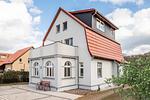 Fassade / Eingang - Ferienwohnung Holtz 4 mit Grillplatz, E-Lade Station und Liegewiese - Top-Hundeurlaub