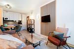 Wohnzimmer - Beach Apartment 7 mit Balkon, Gemeinschaftssauna und Grillplatz - Top-Hundeurlaub