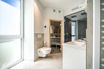 Badezimmer mit Dusche und WC - Promenadenvilla 03 Wohnung 07 - Top-Hundeurlaub