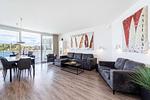Wohnzimmer mit Sofaecke - Promenadenvilla 03 Wohnung 06 - Top-Hundeurlaub