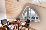 Wohnzimmer - Ferienwohnung Bernstein in der Villa Rex Sellin - Top-Hundeurlaub