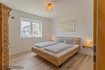 Schlafzimmer - FeWo Treibholz - Wangermeer - Top-Hundeurlaub
