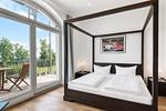 Schlafzimmer - Ferienwohnung Muschel in der Villa Rex Sellin - Top-Hundeurlaub