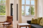 Wohnzimmer - Ferienwohnung Muschel in der Villa Rex Sellin - Top-Hundeurlaub