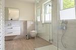 Badezimmer - Parkblick 1 - Top-Hundeurlaub
