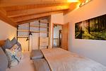 Schlafzimmer - Alpenrose - Feriendorf Via Claudia Haus 53 - Top-Hundeurlaub