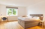 Ferienwohnung Nordkap in Wittdün/Amrum  Elternschlafzimmer - Haus Jungnamen Sand - Wohnung Nordkap - Top-Hundeurlaub