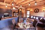 Wohnzimmer - Wellness Ferienhaus “Lotus I” - Top-Hundeurlaub